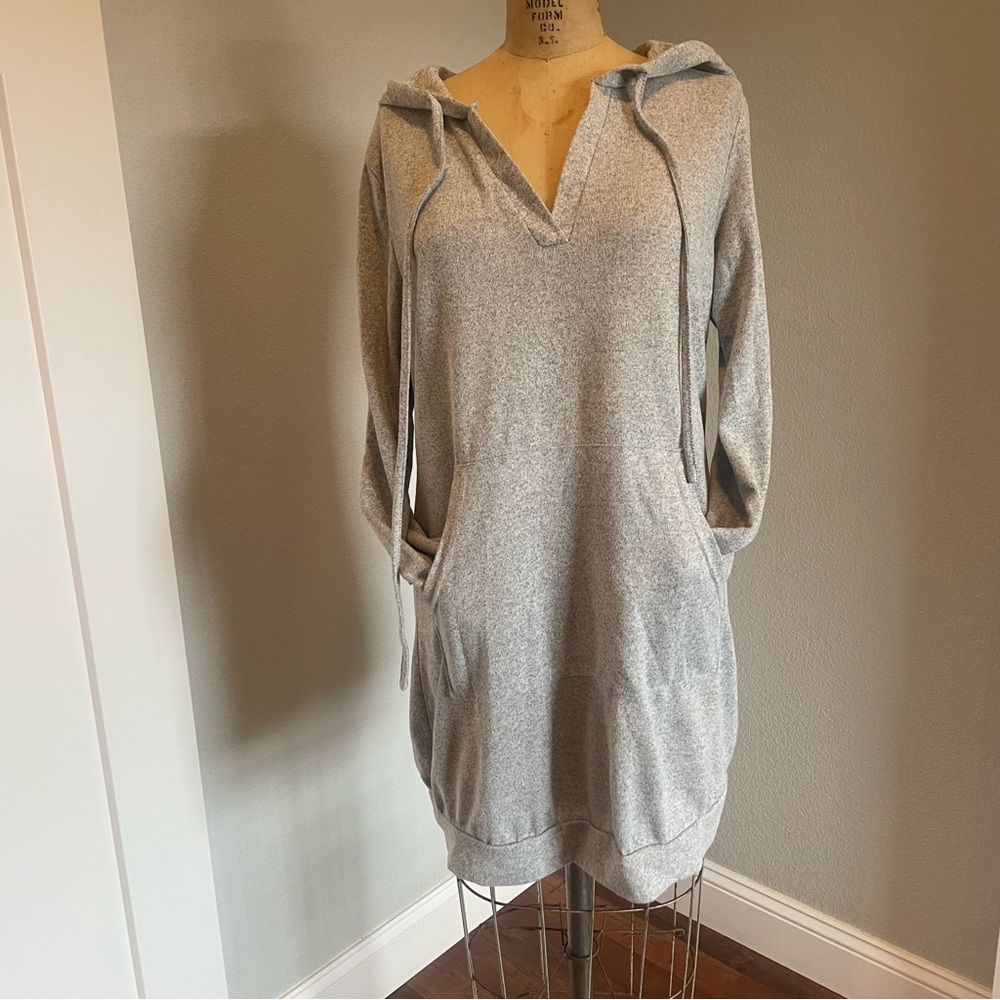 SHEIN- SZ M Gray Kangaroo Pocket Drawstring Hooded Sweatshirt Dress